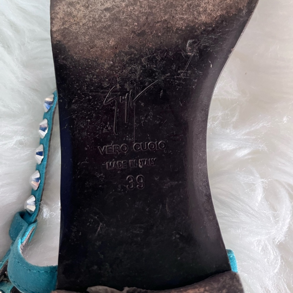 Giuseppe Zanotti Size 39 flat sandals blue suede straps adjustable ankle strap - Picture 13 of 13